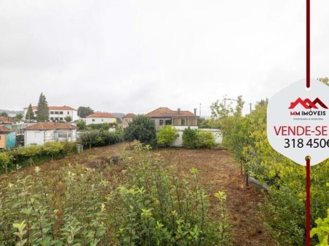 Terreno venda em Santo Tirso, Porto