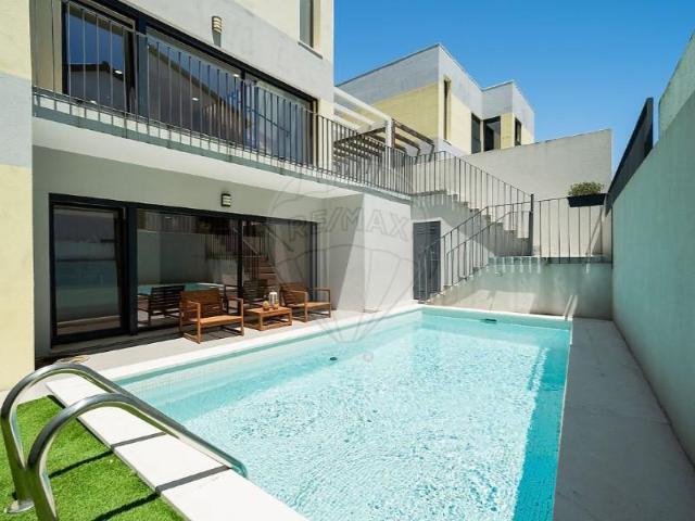 Casa venda em Seixal, Amora