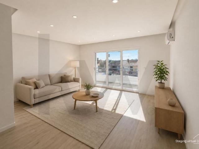 Apartamento venda em Seixal, Setúbal