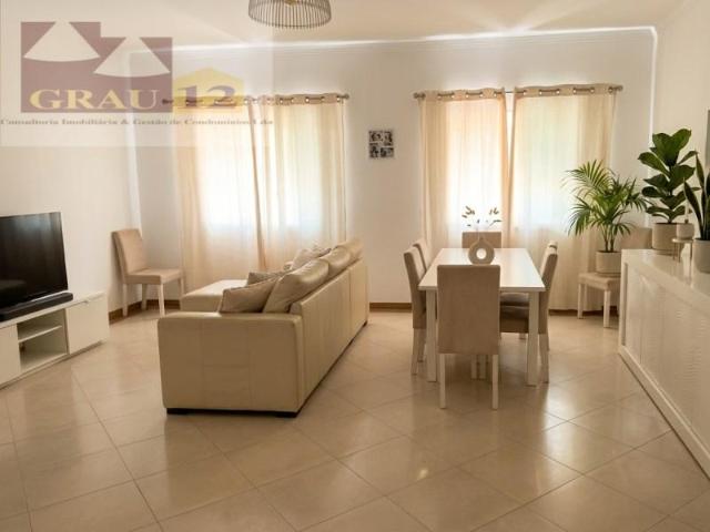 Apartamento venda em Seixal, Setúbal