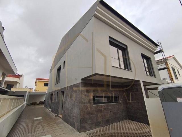 Casa venda em Seixal, Setúbal