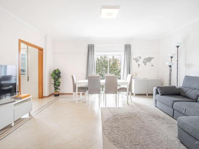 Apartamento alugar em Seixal, Setúbal