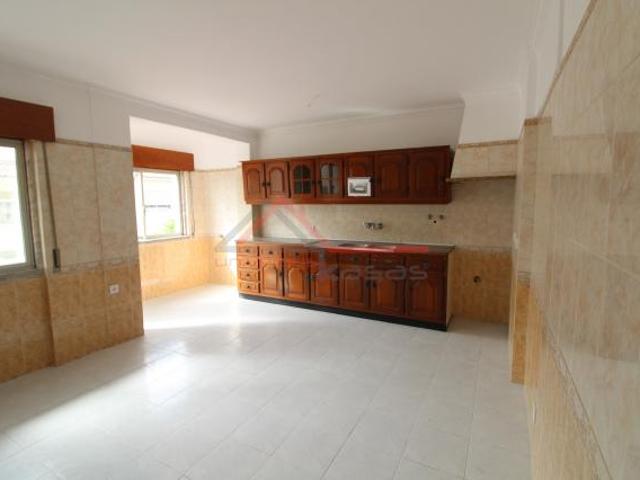 Apartamento venda em Seixal, Setúbal