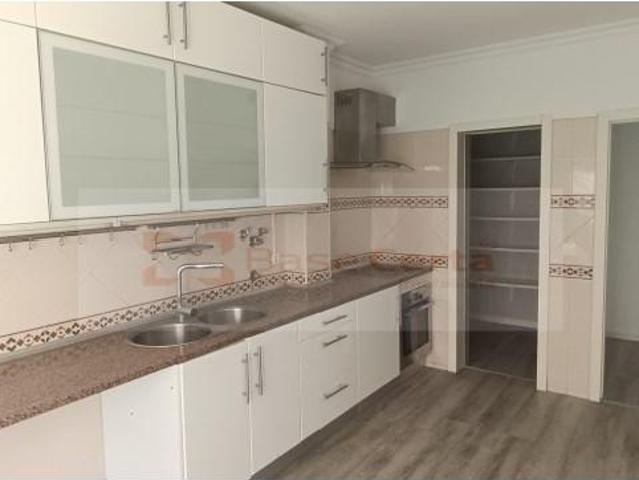 Apartamento venda em Quinta do Conde, Sesimbra