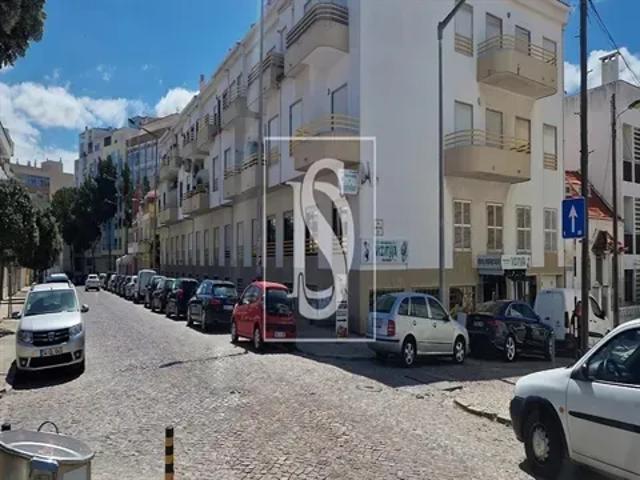 Apartamento venda em Cova da Piedade, Almada