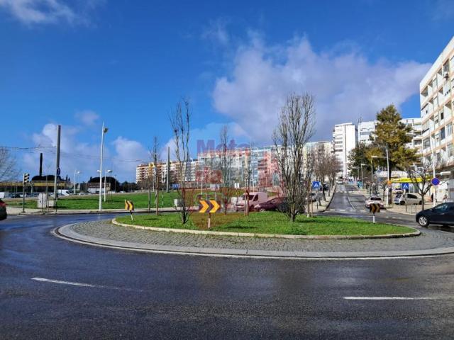 Apartamento alugar em Cova da Piedade, Almada