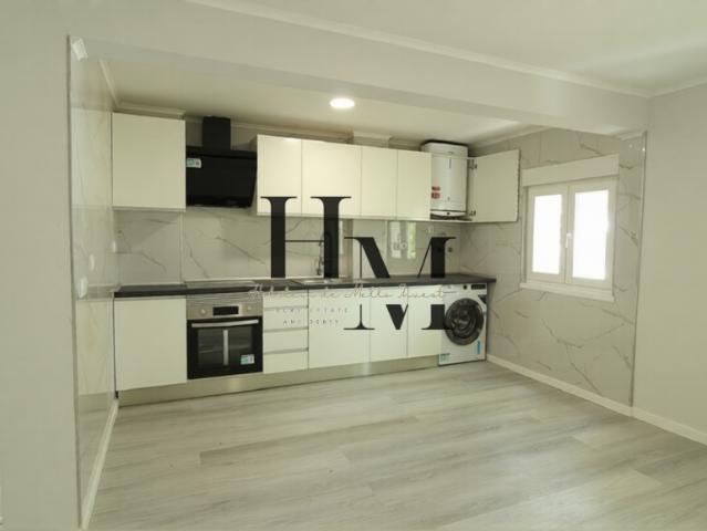 Apartamento venda em Almada, Setúbal