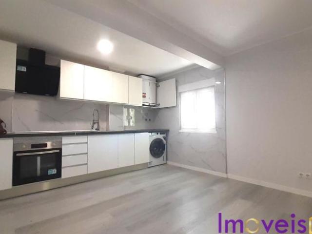 Apartamento venda em Laranjeiras, Almada