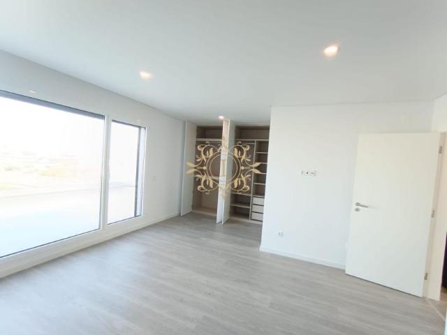 Apartamento venda em Urbanização Alto dos Moinhos, Montijo