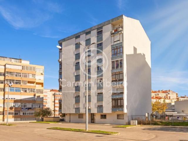Apartamento venda em Torre da Marinha, Seixal