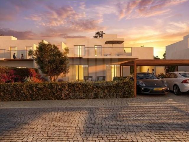 Casa venda em Azeitão (São Lourenço e São Simão), Setúbal