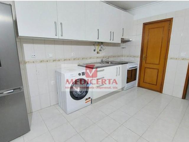 Apartamento venda em Tapada das Mercês, Sintra
