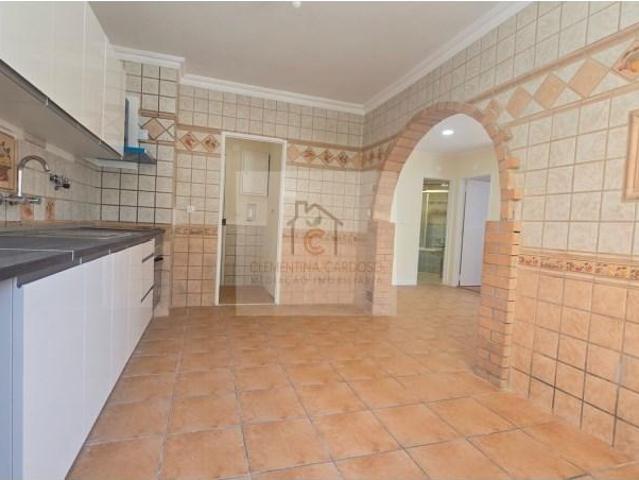 Apartamento venda em Tapada das Mercês, Sintra