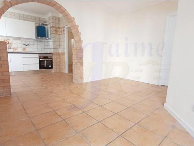 Apartamento venda em Tapada das Mercês, Sintra