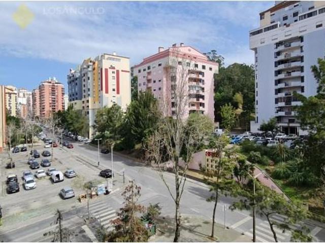 Apartamento venda em Tapada das Mercês, Sintra