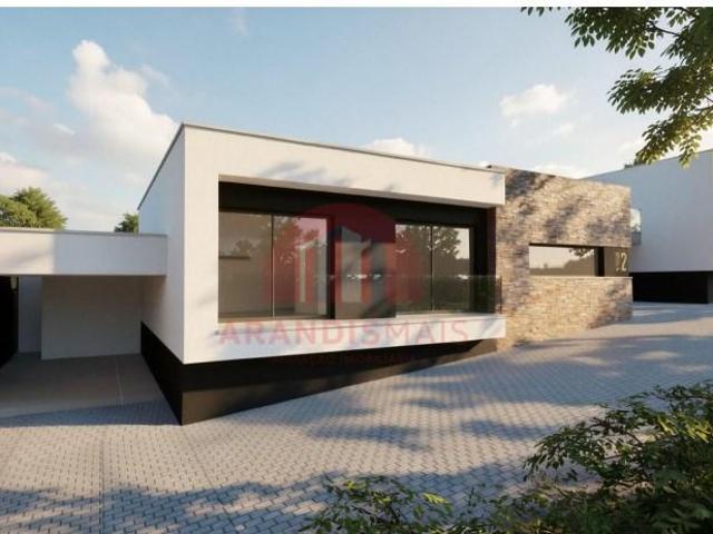Casa venda em Varatojo, Torres Vedras