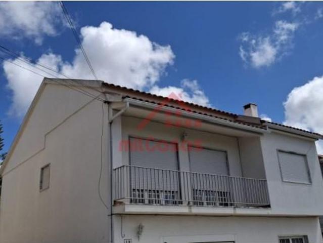 Apartamento alugar em Varatojo, Torres Vedras