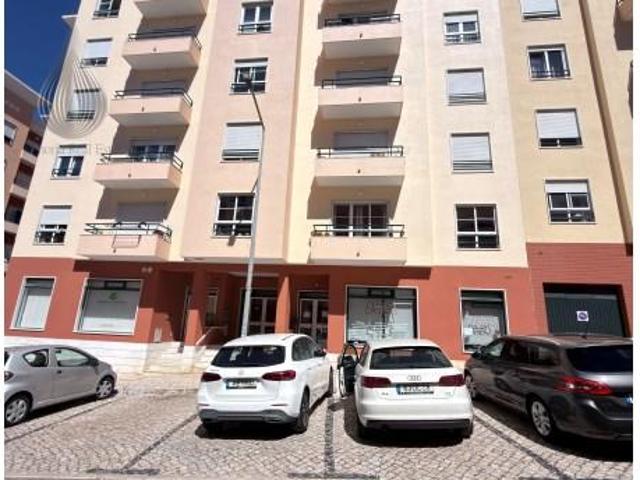 Apartamento venda em Varatojo, Torres Vedras