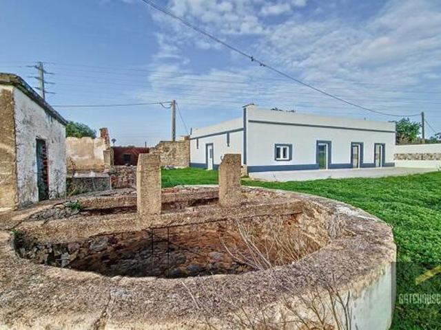 Moradia venda em Tunes, Várzeas do Poço da Figueira