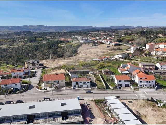 Casa venda em Argeriz, Vila Real