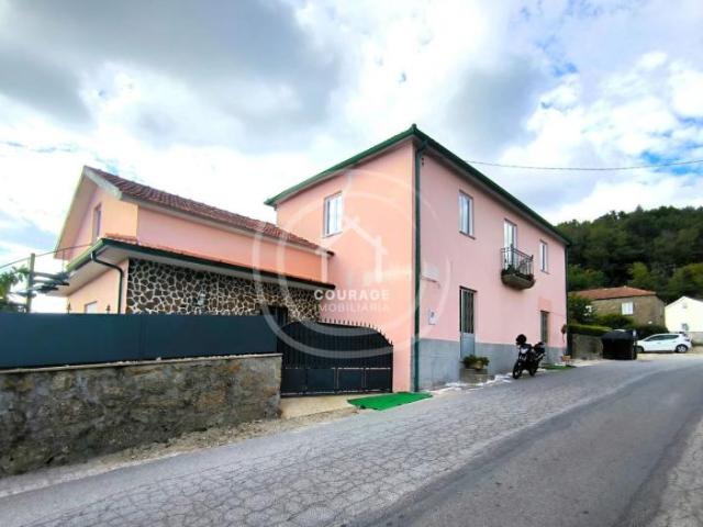 Casa venda em Mozelos, Viana do Castelo