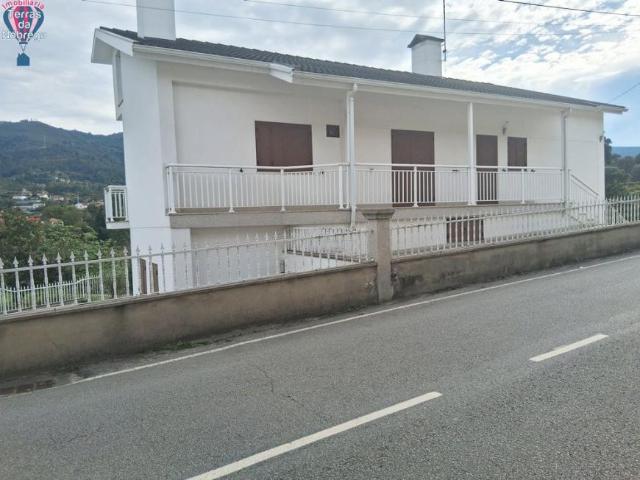 Casa venda em Nogueira, Ponte da Barca