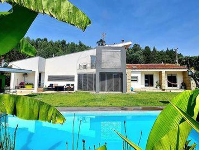Casa venda em Azevedos, Parada Do Bouro