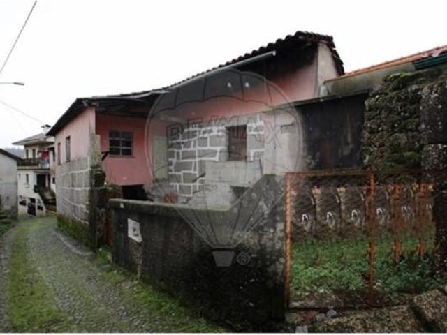 Casa venda em Parada Do Bouro, Braga