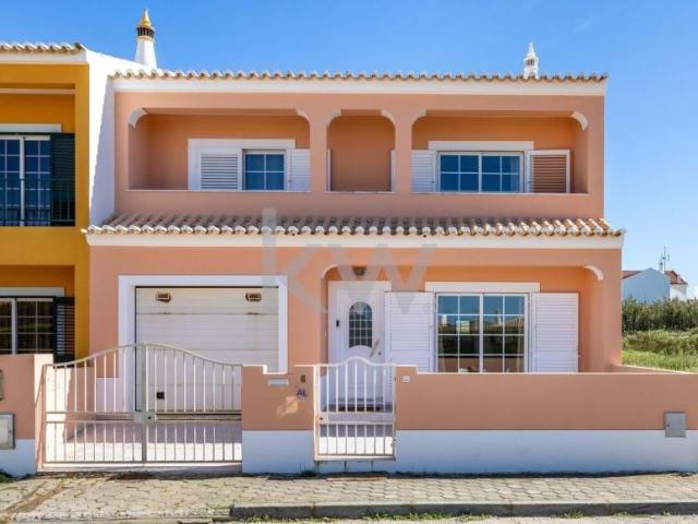 Moradia venda em Vila Do Bispo