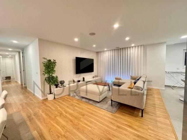 Apartamento venda em Gavião, Braga