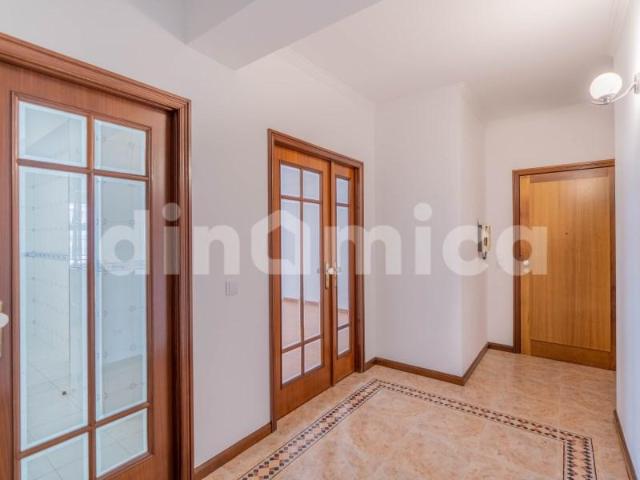 Apartamento alugar em Calendário, Braga