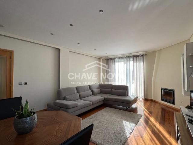 Apartamento venda em Laborim, Vila Nova De Gaia