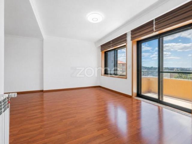 Apartamento alugar em Laborim, Vila Nova De Gaia