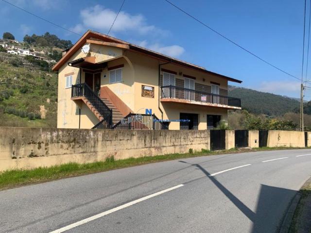 Casa venda em São Nicolau, Vila Real