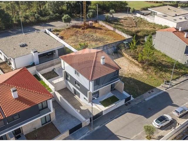 Casa venda em Cabanelas, Vila Verde