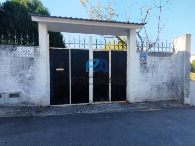 Casa venda em Miomães, Freigil e Miomães