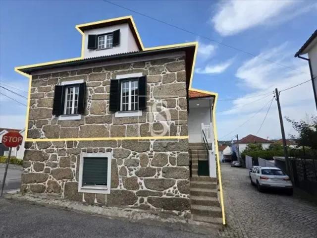 Casa venda em Couto Do Mosteiro, Viseu