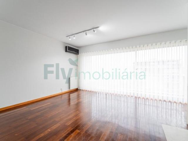 Apartamento alugar em Vizela (Santo Adrião), Vizela