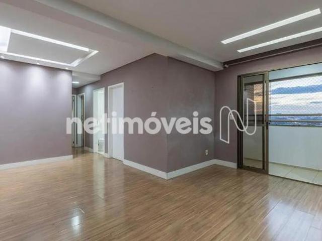 Apartamento venda em Região Geográfica Imediata do Distrito Federal, Região Integrada de Desenvolvimento do Distrito Federal e Entorno