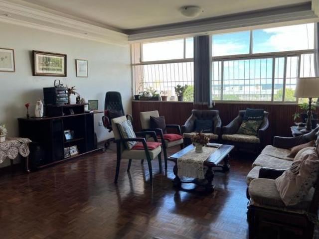 Apartamento venda em SQS 208, Plano Piloto