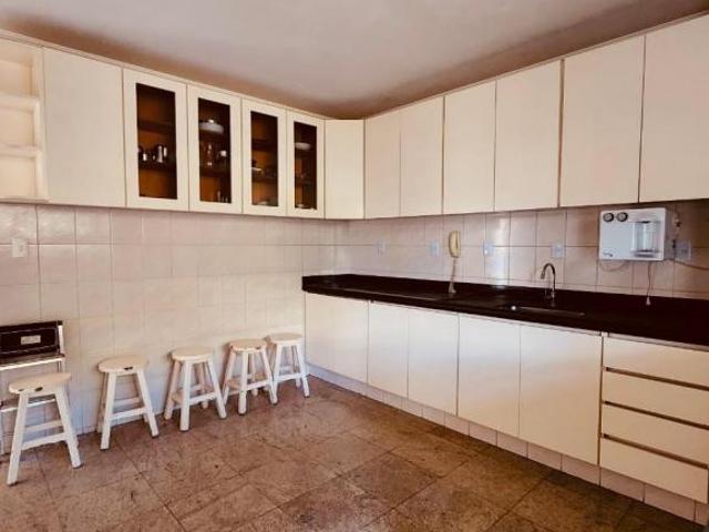 Apartamento venda em Região Geográfica Imediata do Distrito Federal, Região Integrada de Desenvolvimento do Distrito Federal e Entorno