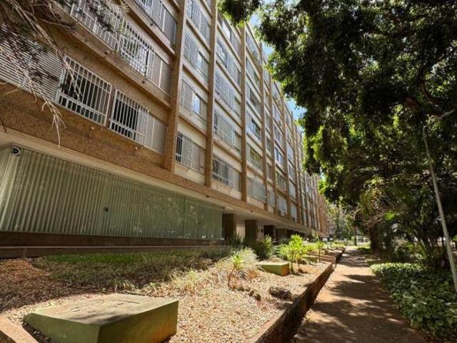 Apartamento venda em SQS 406, Plano Piloto