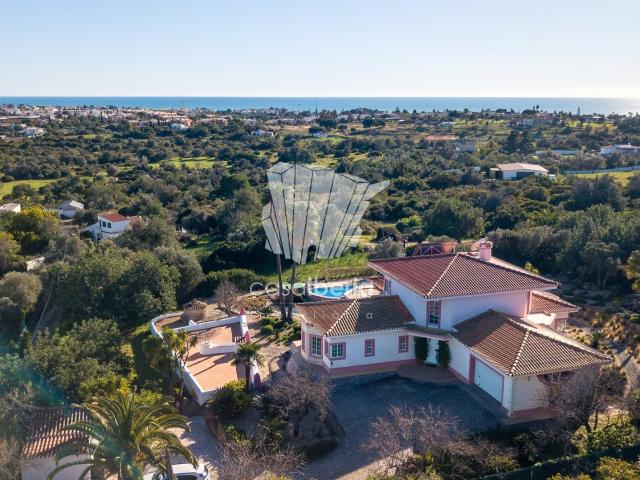 Vivenda venda em Lagoa, Faro