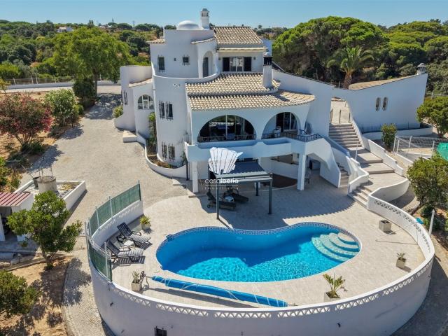 Vivenda venda em Lagoa, Faro
