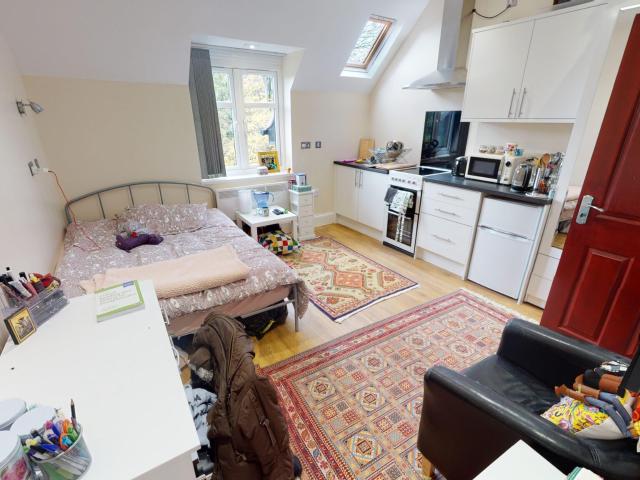 Studio for rent in Edgbaston, West Midlands