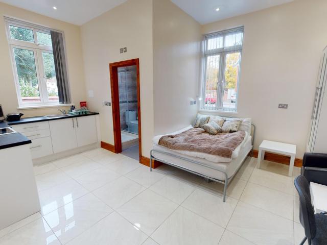 Studio for rent in Edgbaston, West Midlands