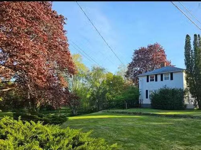House for sale in Middleton, Town of Middleton