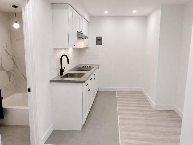 Apartment for rent in St. Leonard's, Quebec