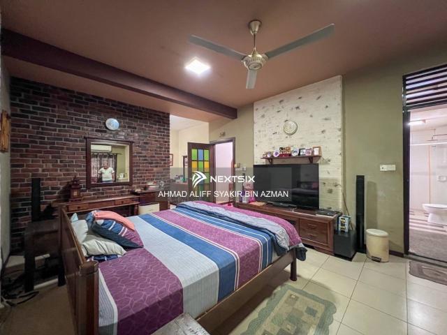 Residential House for sale in Jelutong, Penang
