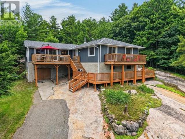 House for sale in Ontario